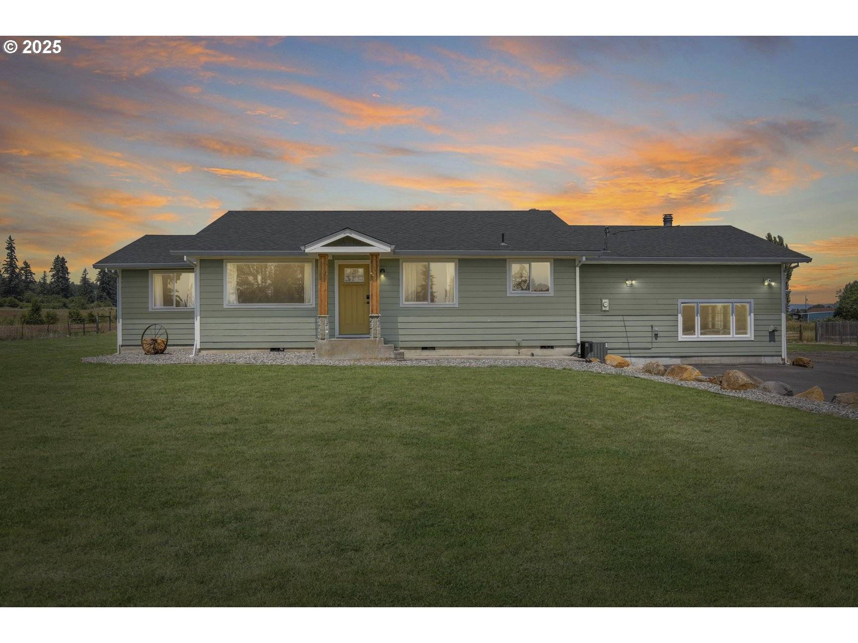 33549 WIKSTROM RD, Scappoose, OR 97056