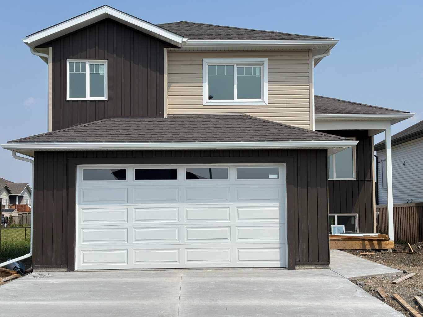 9054 80 AVE, Grande Prairie, AB T8X0W3