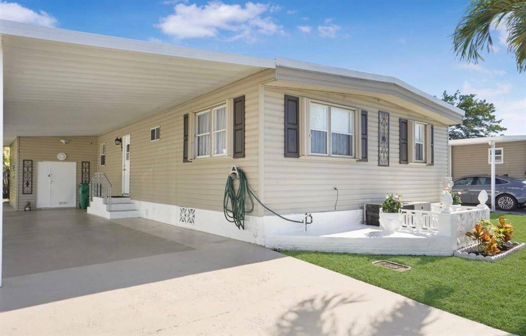 [StreetName, UnitNumber, StreetNumber, StreetDirPrefix], Davie, FL 33324