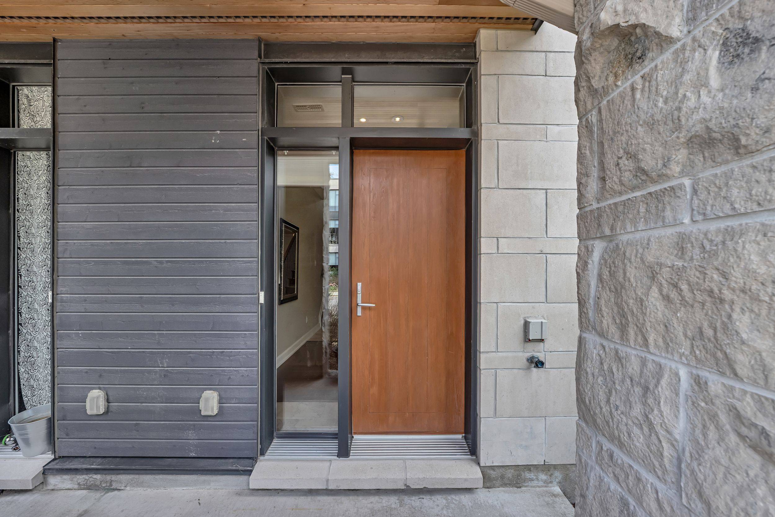 Glebe - Ottawa East And Area, ON K1S 5H3,206 Jeremiah Kealey ST