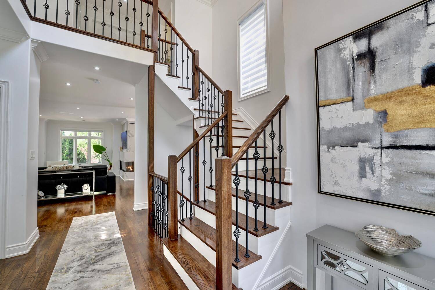 Hamilton, ON L8E 0B3,30 Seacove CT