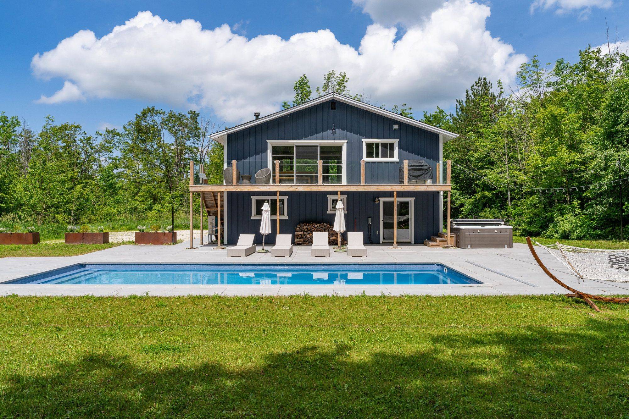 166 Osprey DR, Grey Highlands, ON P1P 1R2