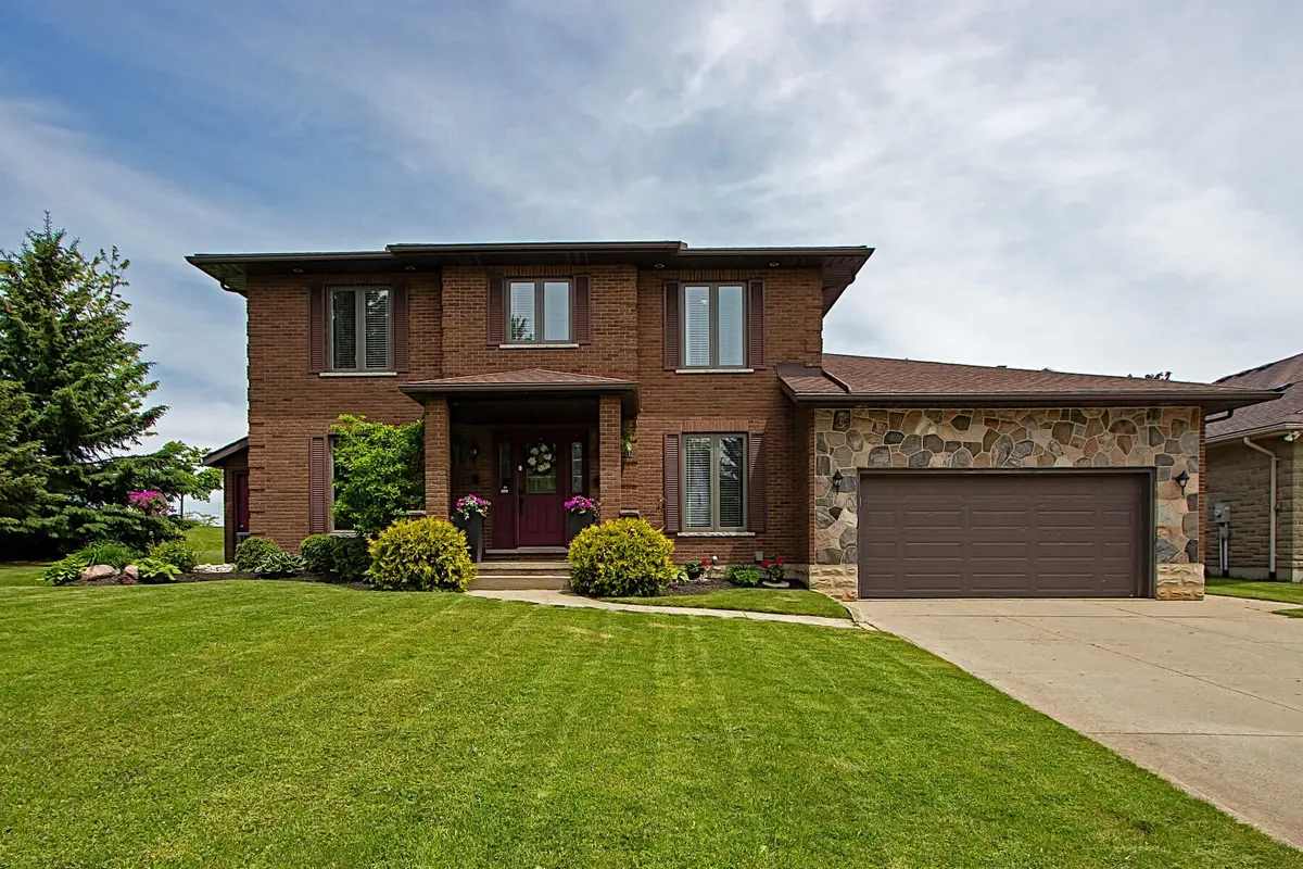 Stratford, ON N5A 7R2,16 Burwell RD