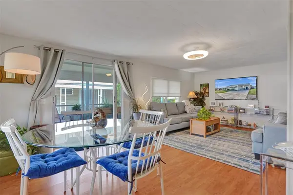 Davie, FL 33324,2213 SW 84th Ave