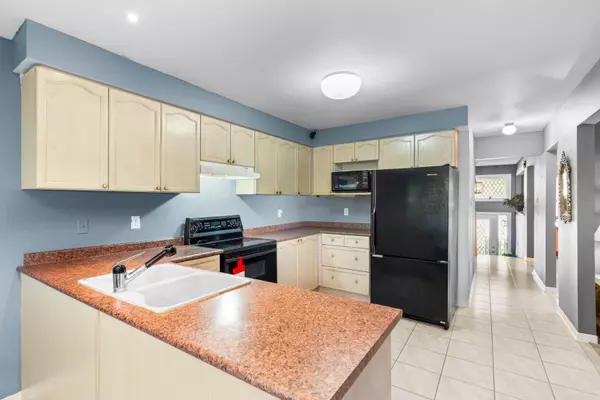 Wasaga Beach, ON L9Z 1C3,70 Downer CRES