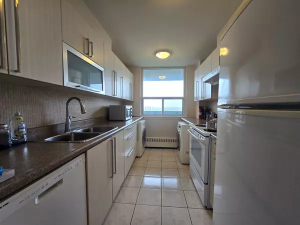 Toronto W05, ON M3N 1J2,235 Grandravine DR #1705