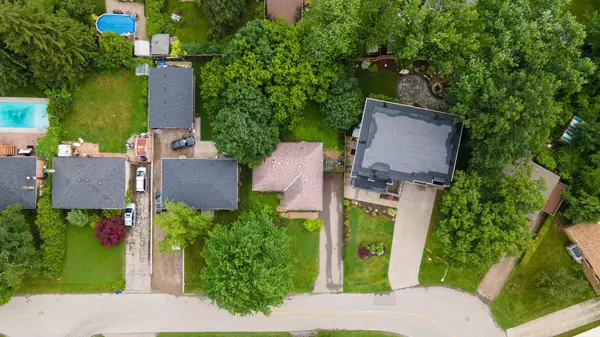Oakville, ON L6L 4V9,535 Taplow CRES