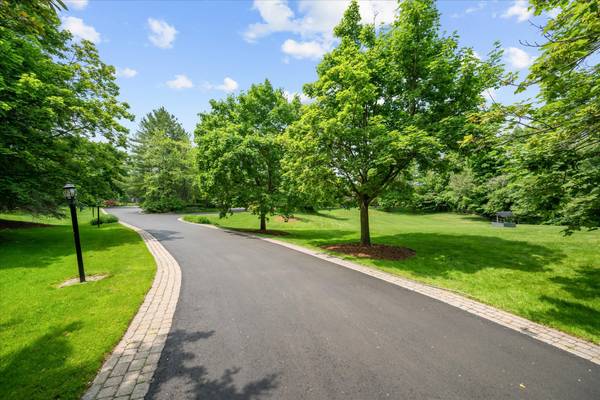 2315 8 Sideroad N/A, Burlington, ON L7P 0M5