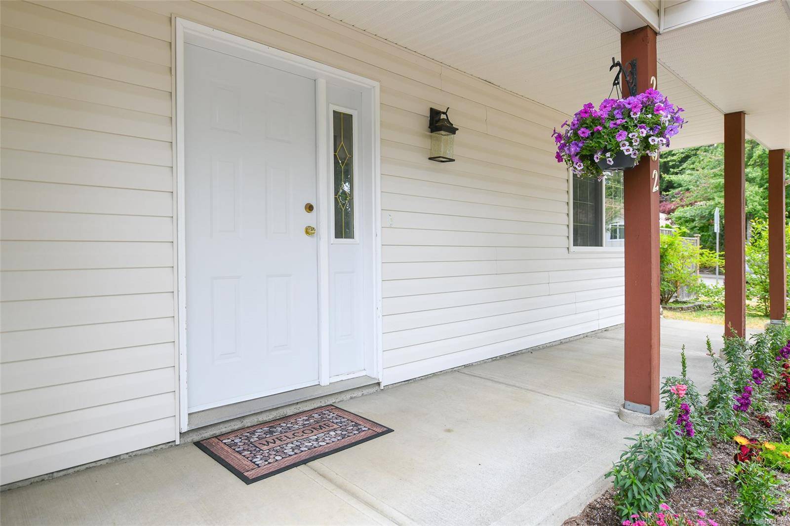 Courtenay, BC V9N 9E4,2252 Walbran Dr