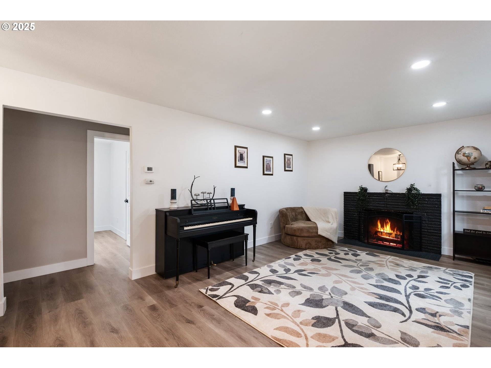 Portland, OR 97206,8019 SE BOISE ST