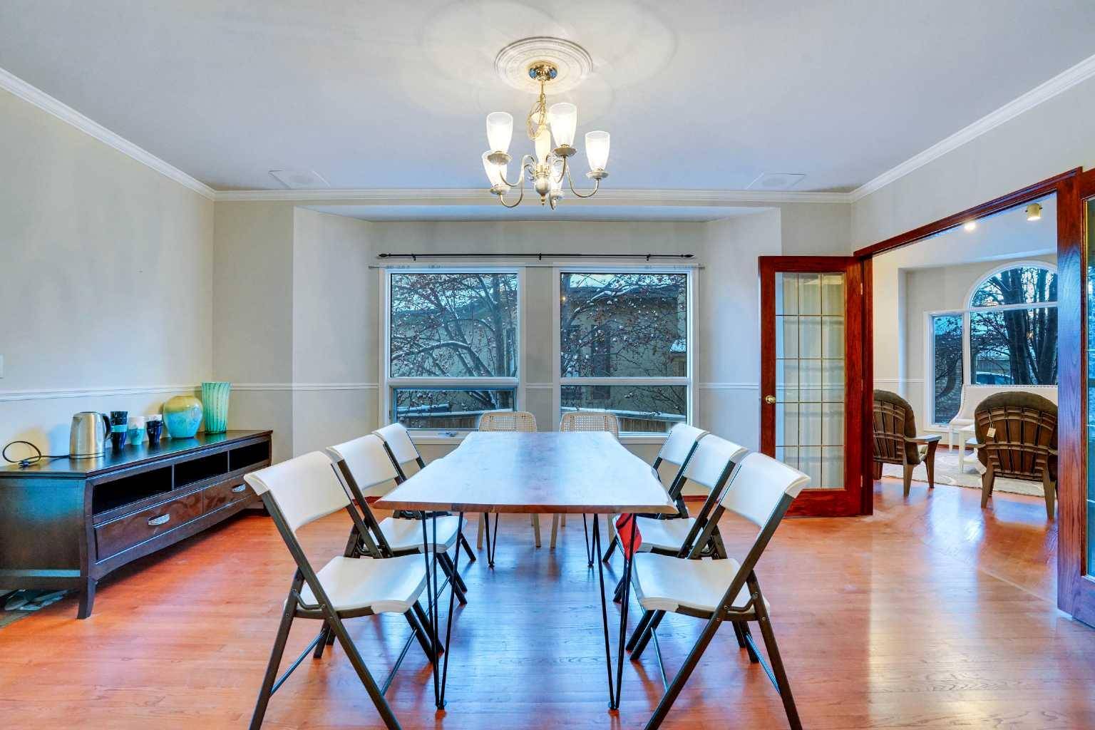 Calgary, AB T3H 2V2,319 Christie Knoll PT