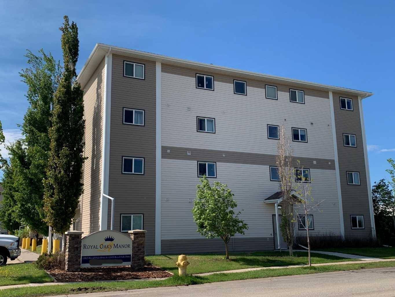 Grande Prairie, AB T8V 2K8,12025 Royal Oaks DR #303