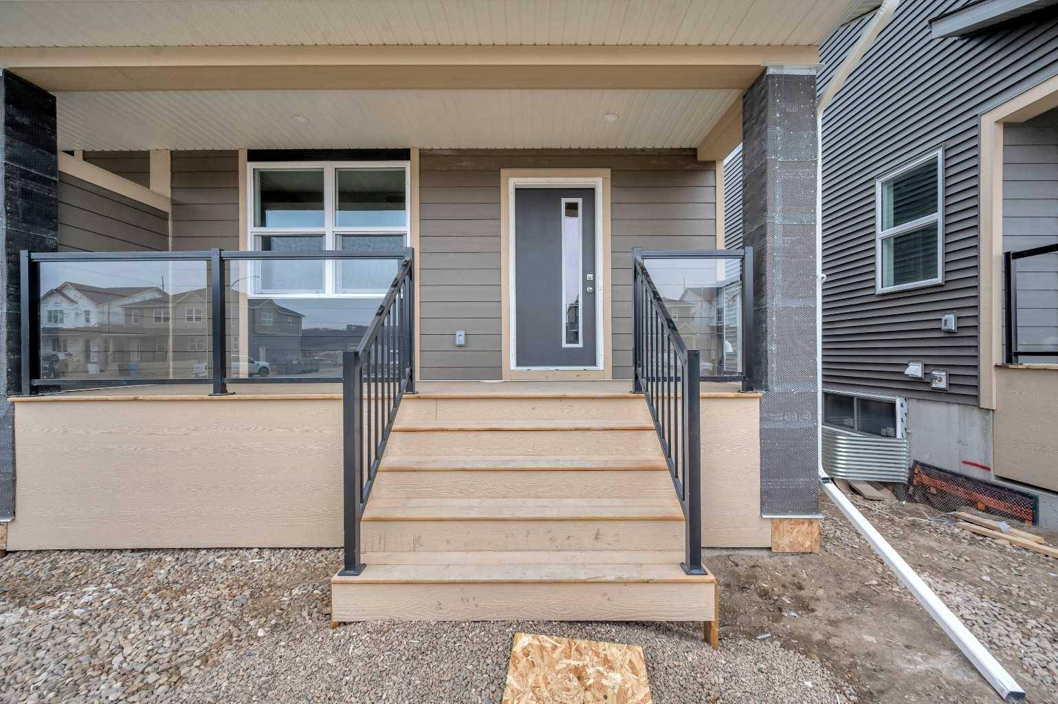 Calgary, AB T2X5P8,662 Wolf Willow BLVD SE