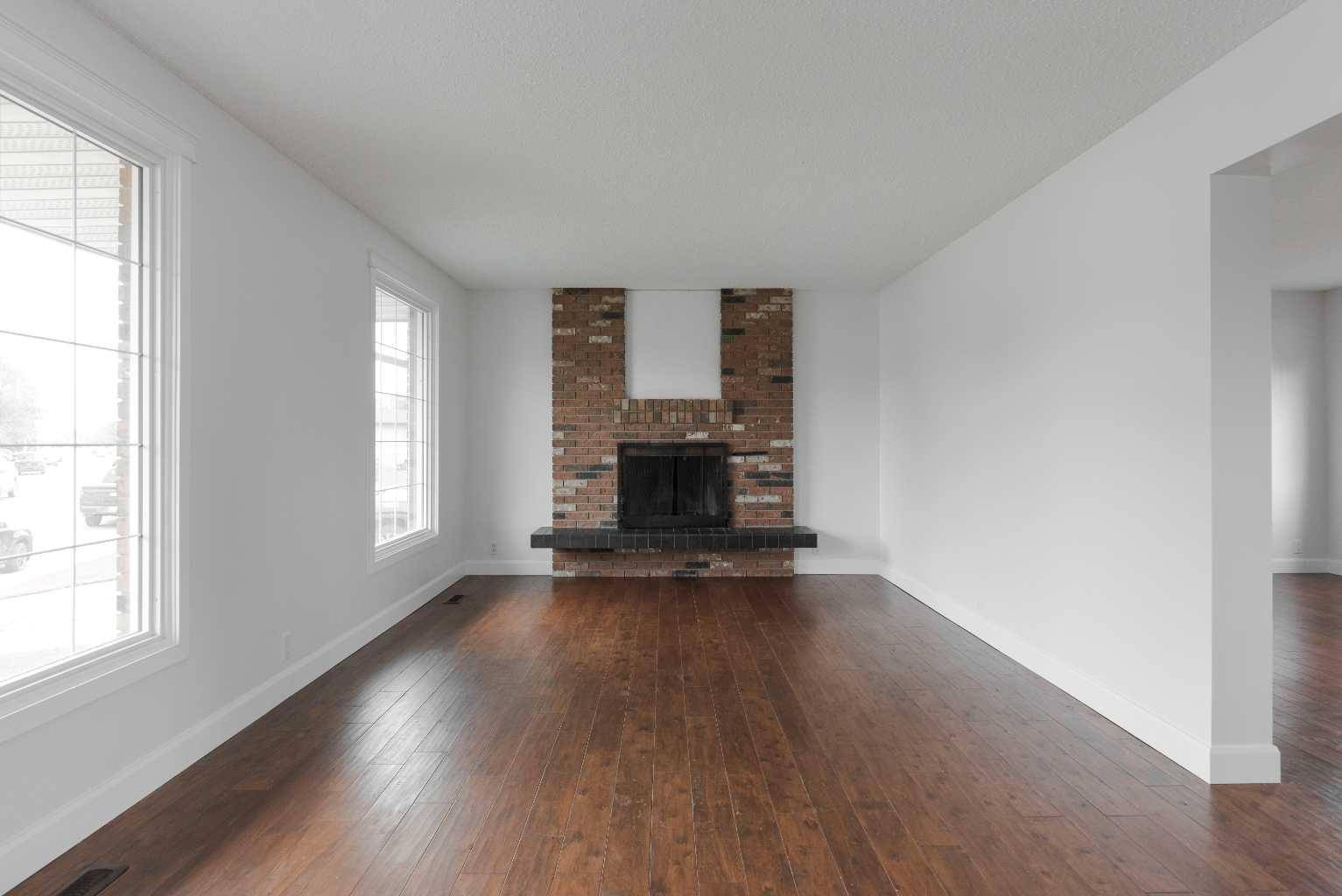 Fort Mcmurray, AB T9H3T1,163 Highfield ST