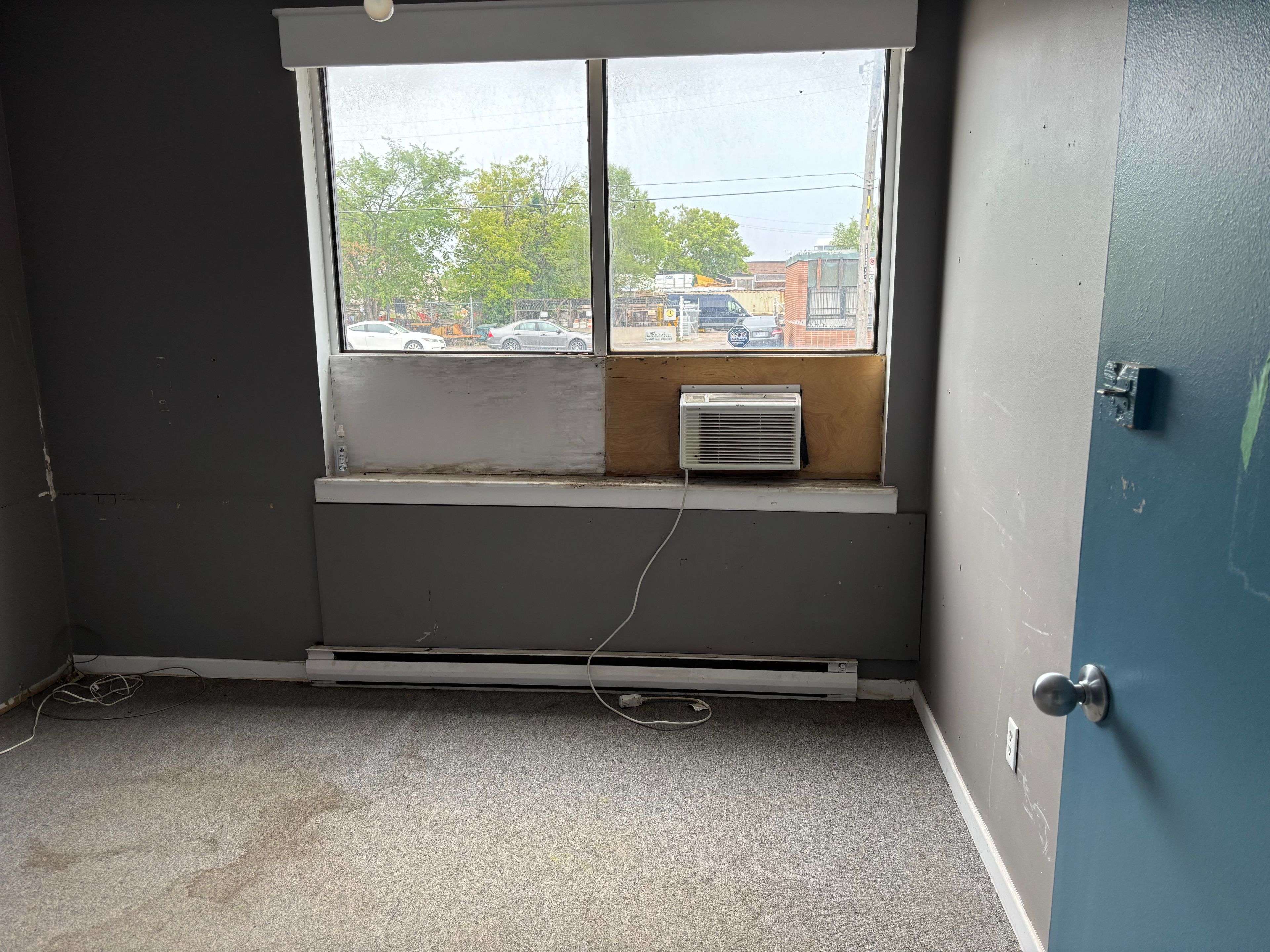 Toronto E04, ON M1L 4B7,763 Warden AVE ## 3