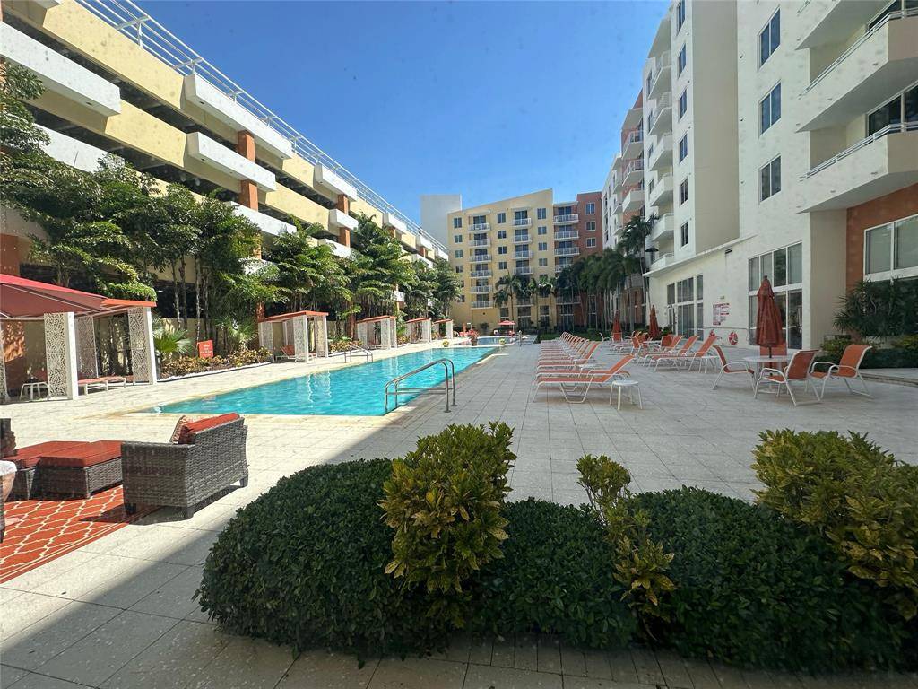 [StreetName, UnitNumber, StreetNumber, StreetDirPrefix], Aventura, FL 33180
