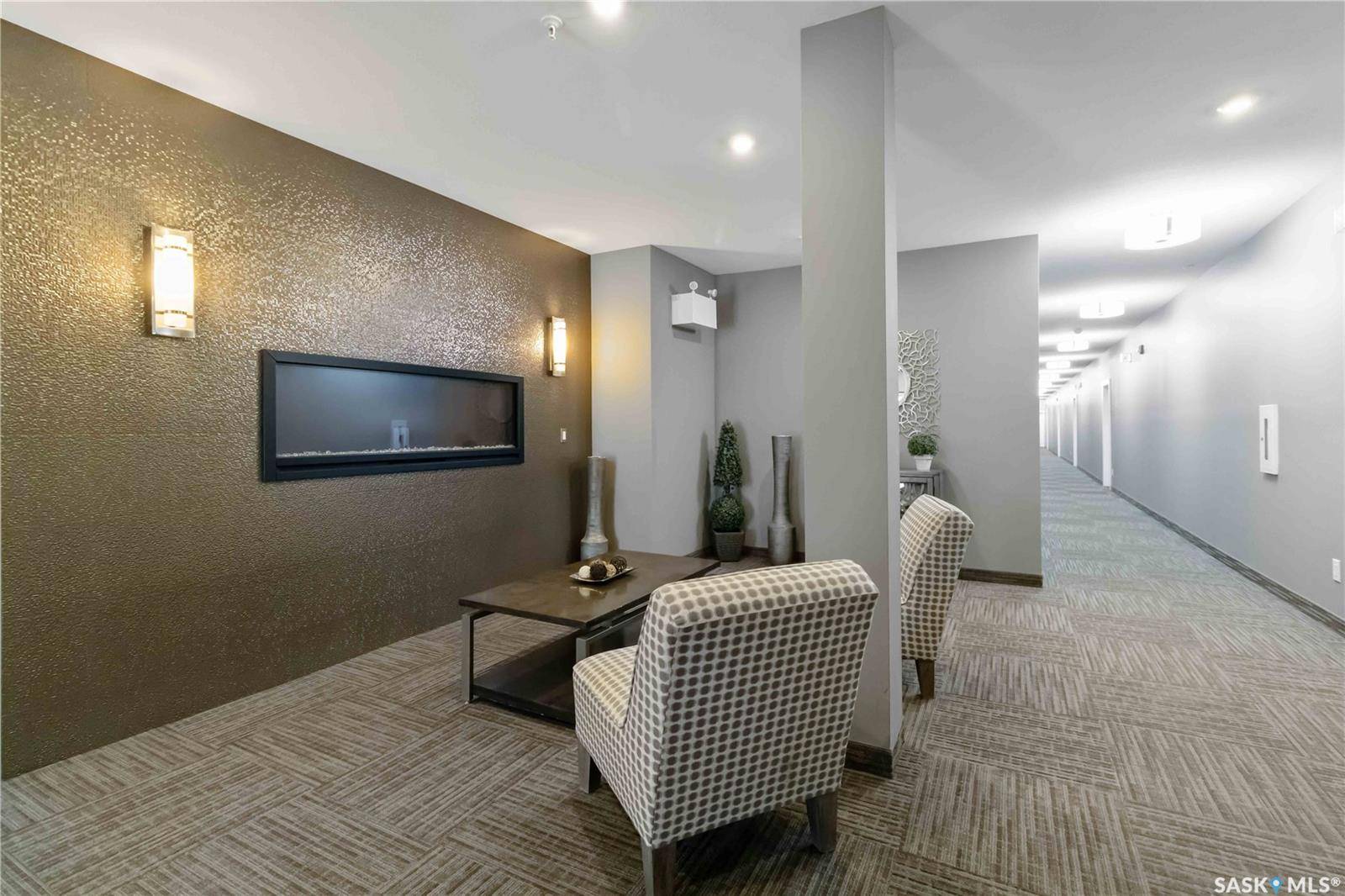 Saskatoon, SK S7W 0T6,415 Maningas BEND #104