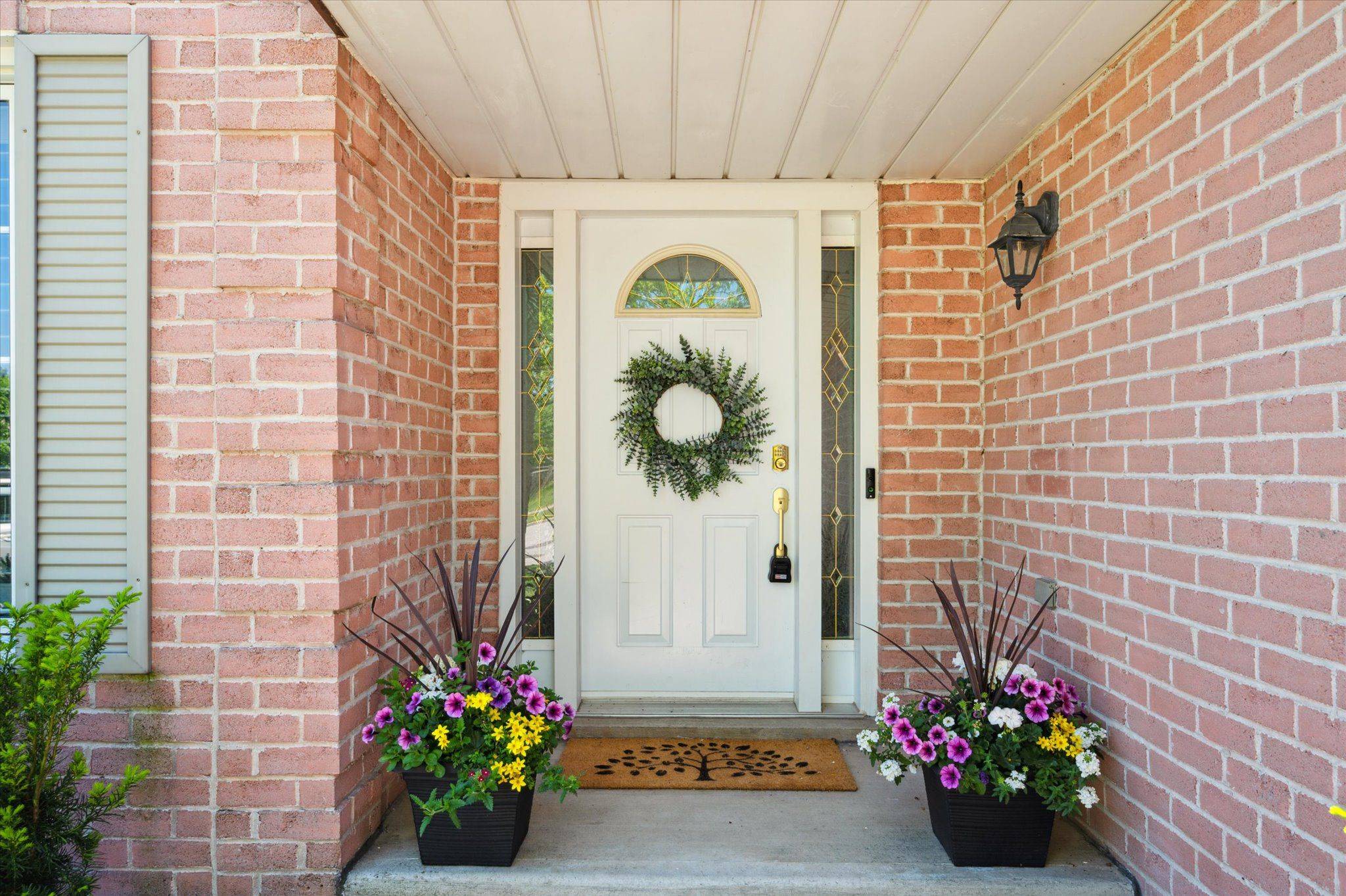 Oakville, ON L6H 4J9,455 Parklane RD