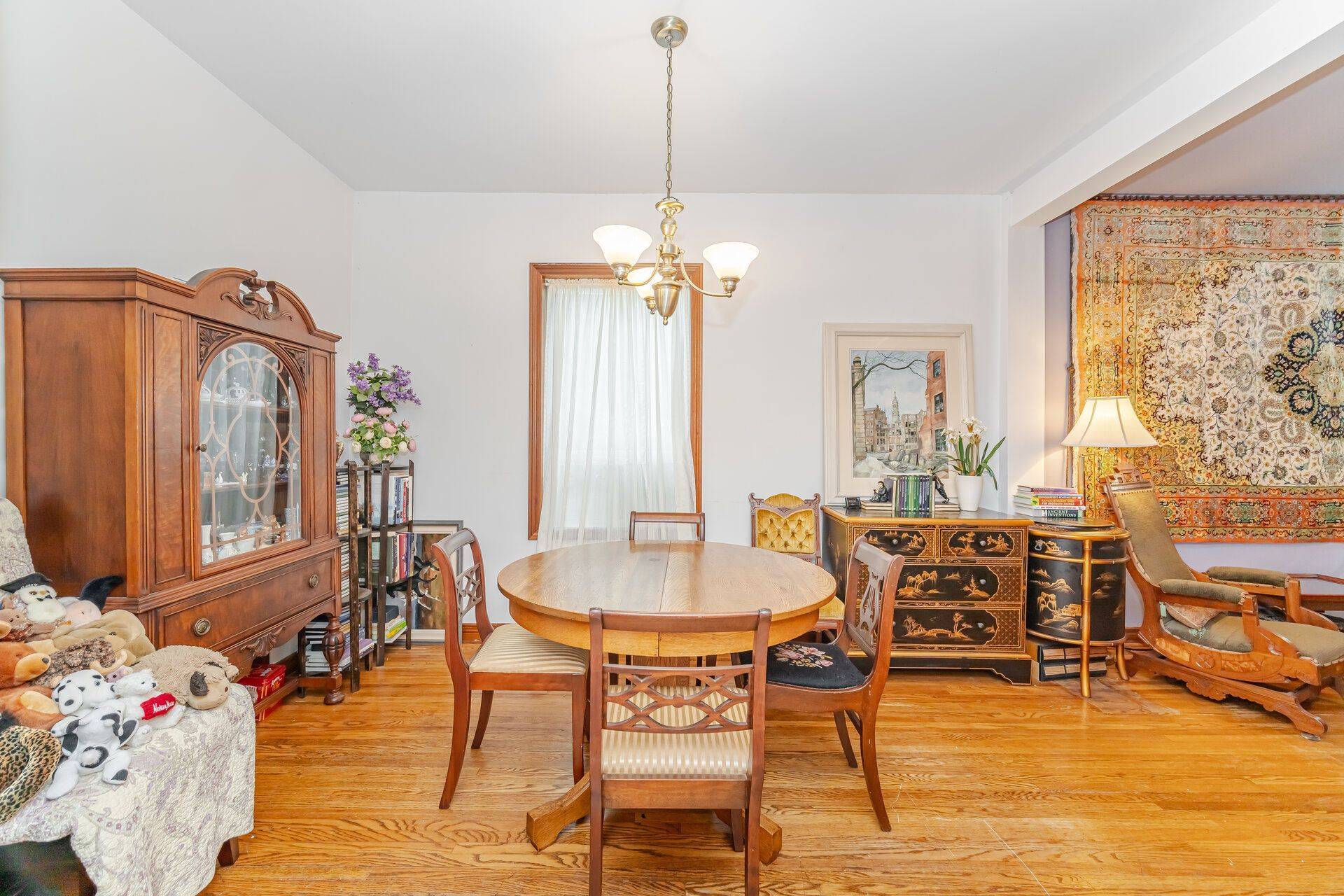 Brampton, ON L6W 1Y8,24 Hillcrest AVE