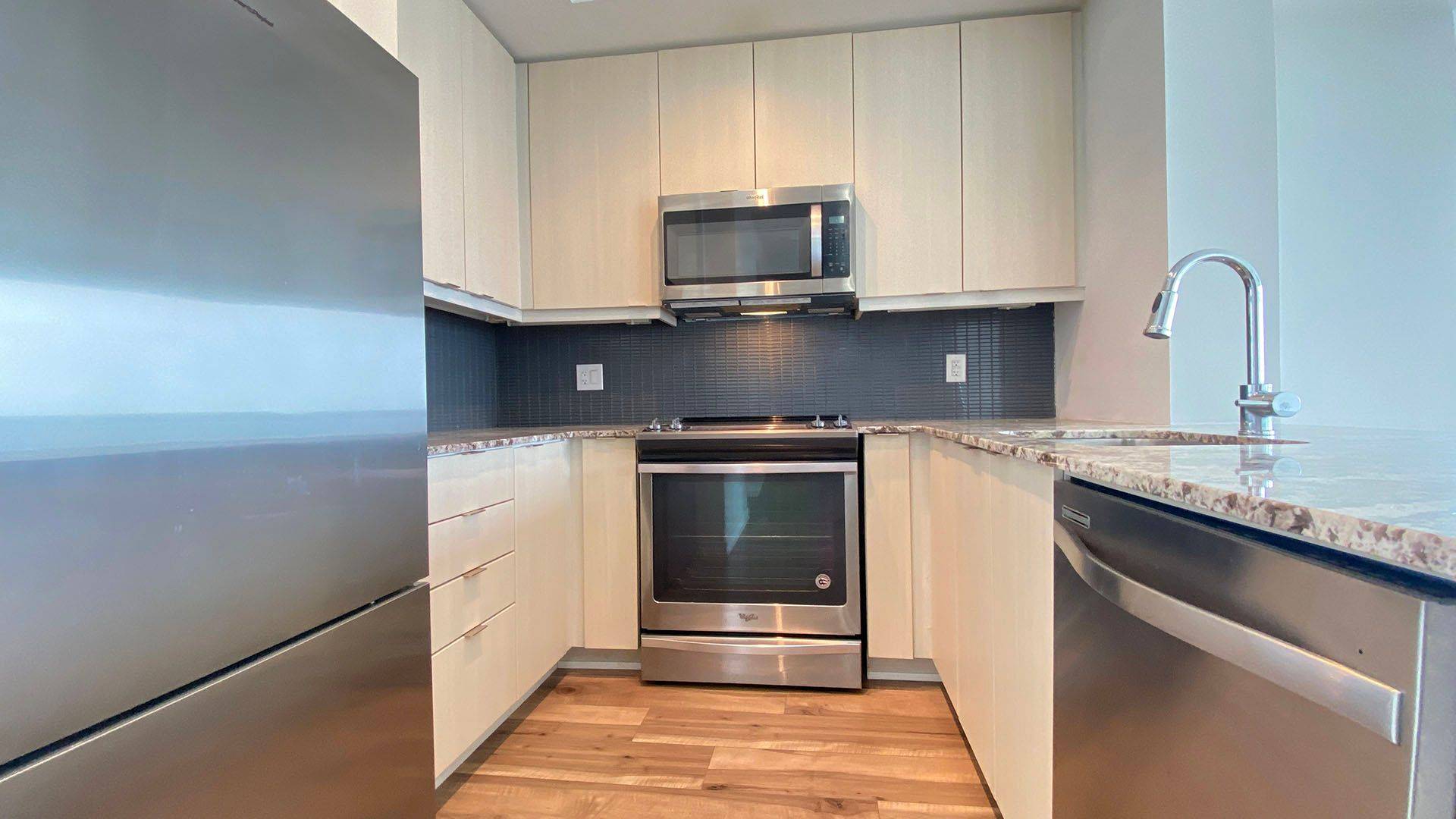 Mississauga, ON L5M 0Y6,4633 Glen Erin DR #1709
