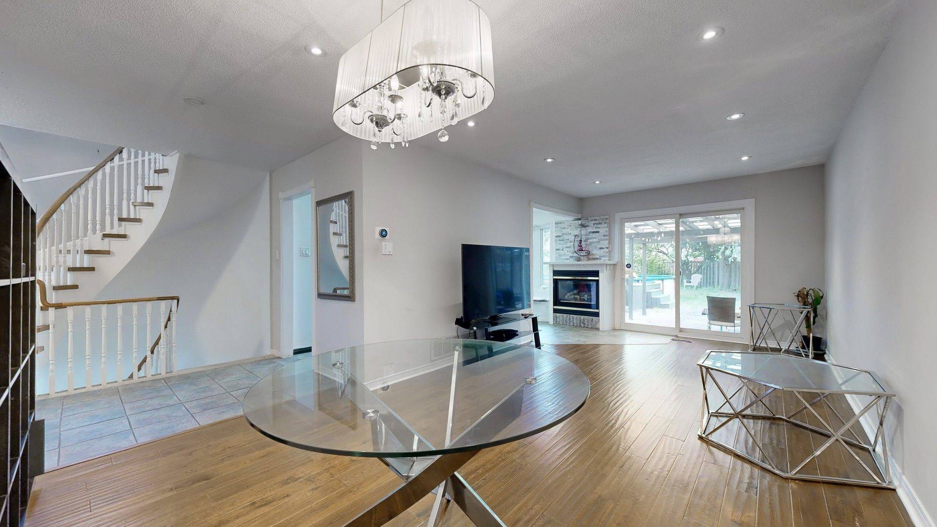 Mississauga, ON L5N 5B6,3061 Ilomar CT