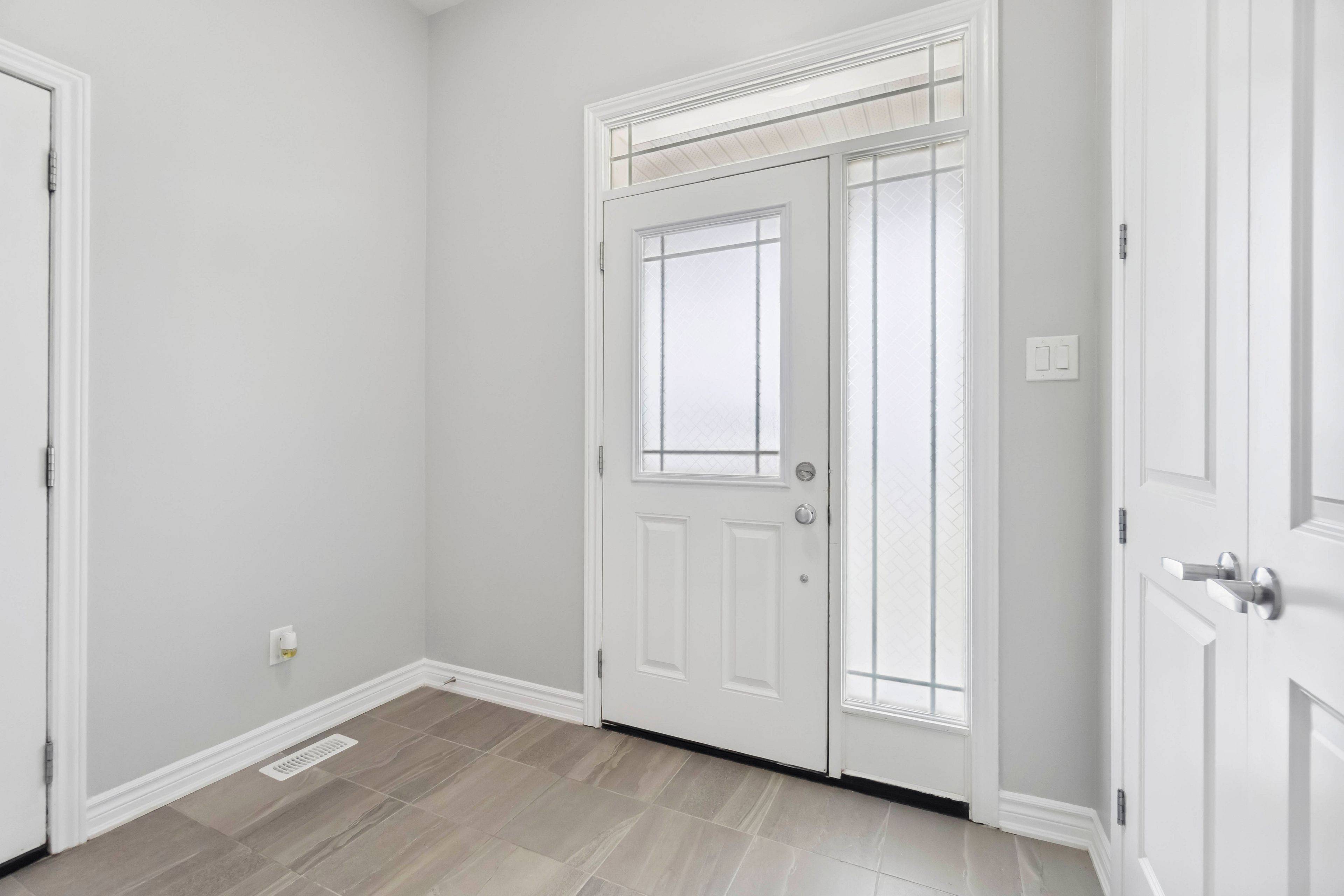 Barrhaven, ON K2J 6W1,95 Mesa DR