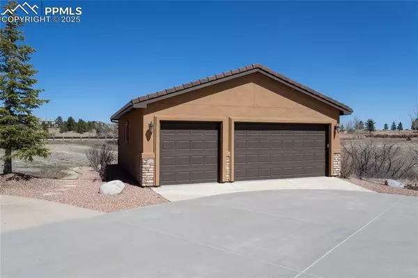 Colorado Springs, CO 80908,7249 Forestgate DR