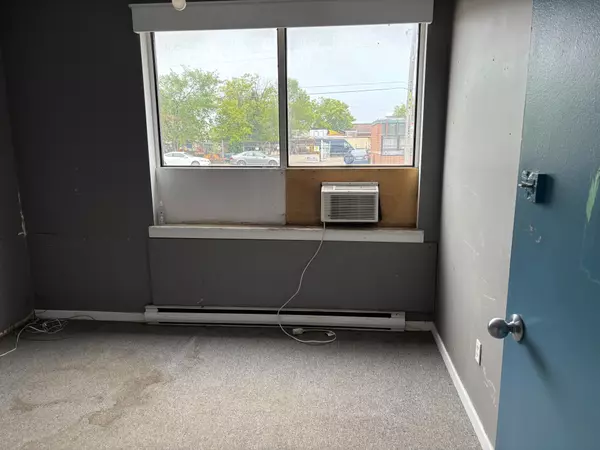 Toronto E04, ON M1L 4B7,763 Warden AVE ## 3