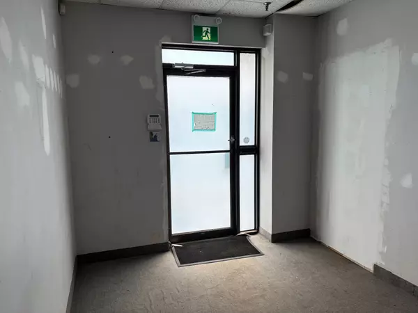 Toronto E04, ON M1L 4B7,763 Warden AVE ## 4