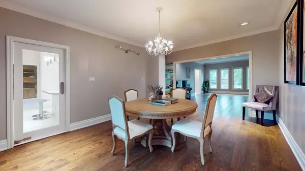 Vaughan, ON L4J 4R6,161 Rose Green DR