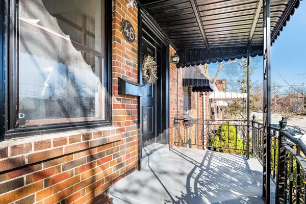 Toronto W06, ON M8V 3H4,48 Thirteenth ST