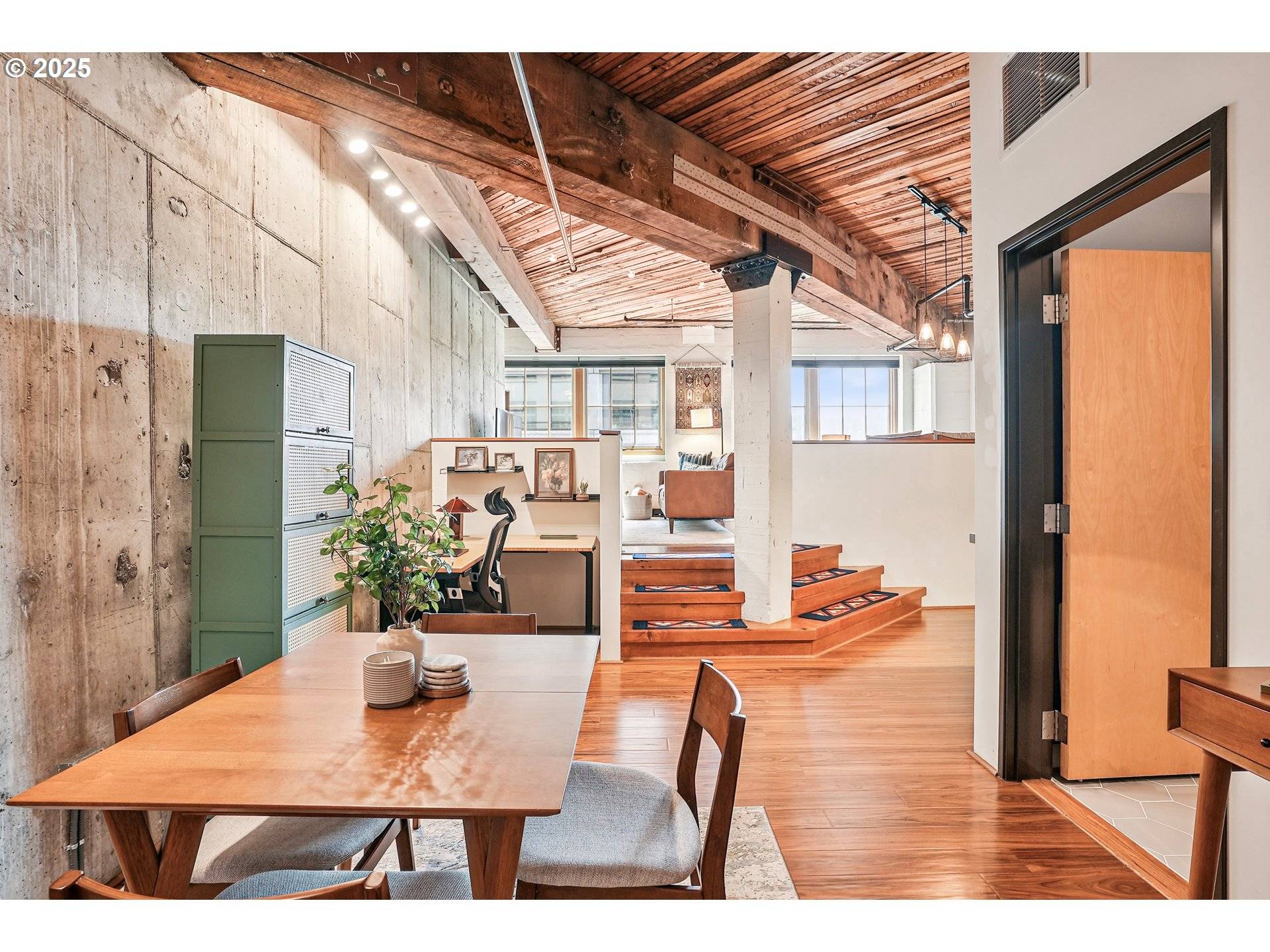 Portland, OR 97209,1420 NW LOVEJOY ST #511