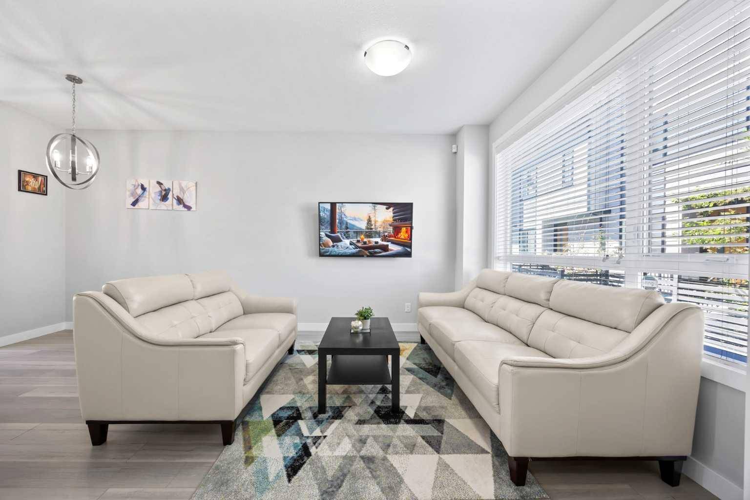 Calgary, AB T3N 1M3,606 Redstone CRES Northeast