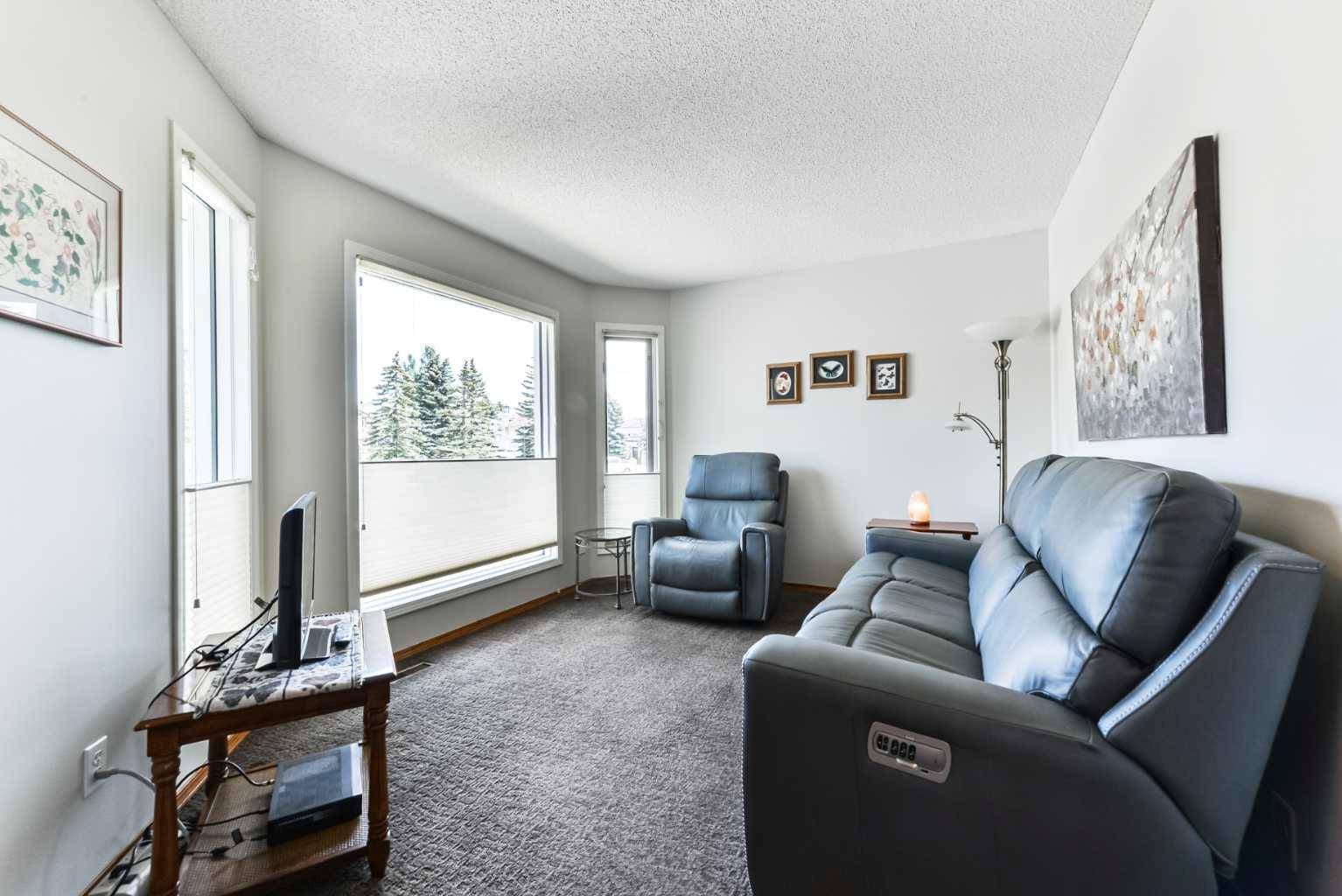 Calgary, AB T3L 1N3,104 Scanlon GN Northwest