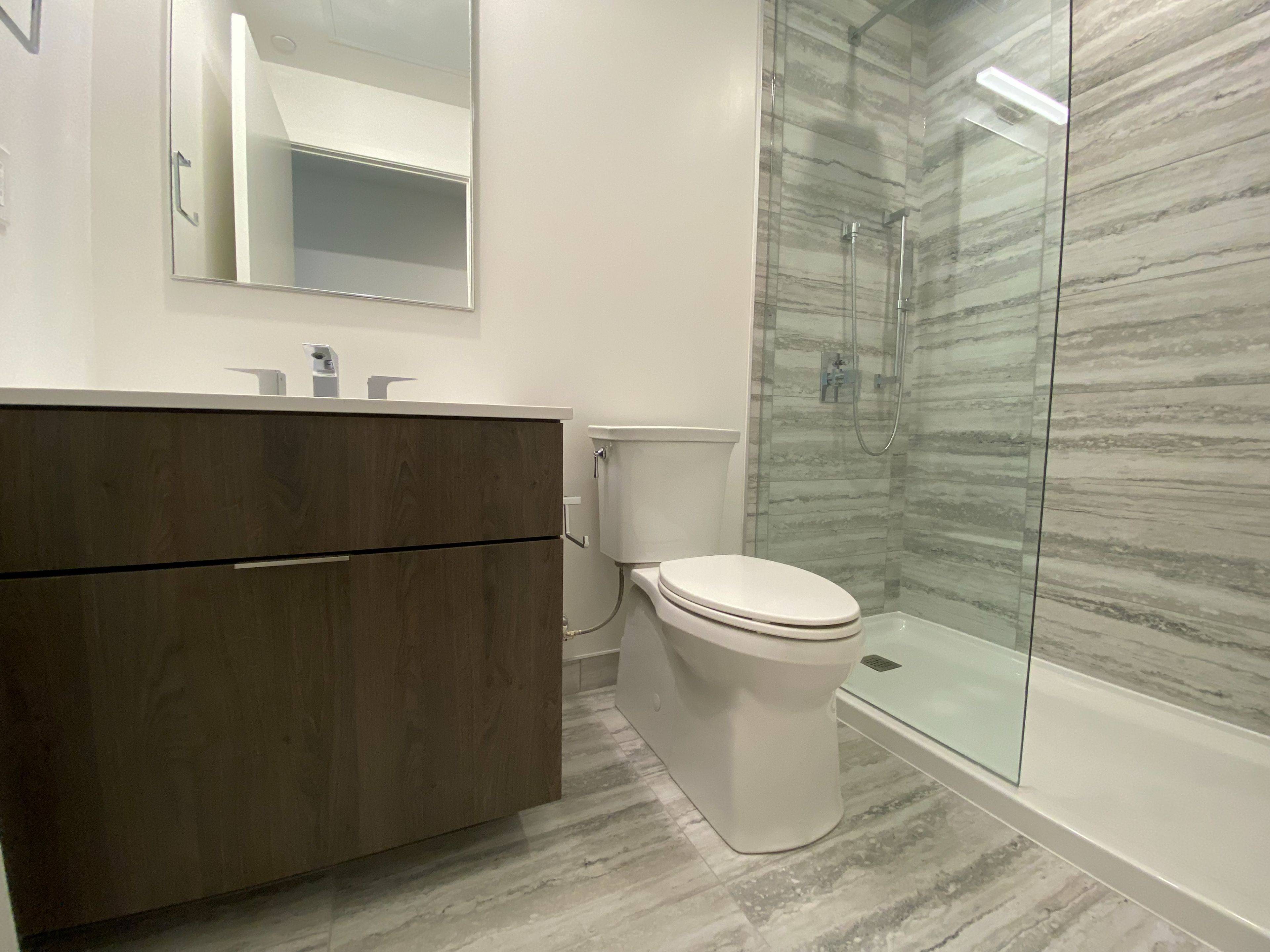 Toronto C08, ON M5C 0A7,20 Lombard ST #3510