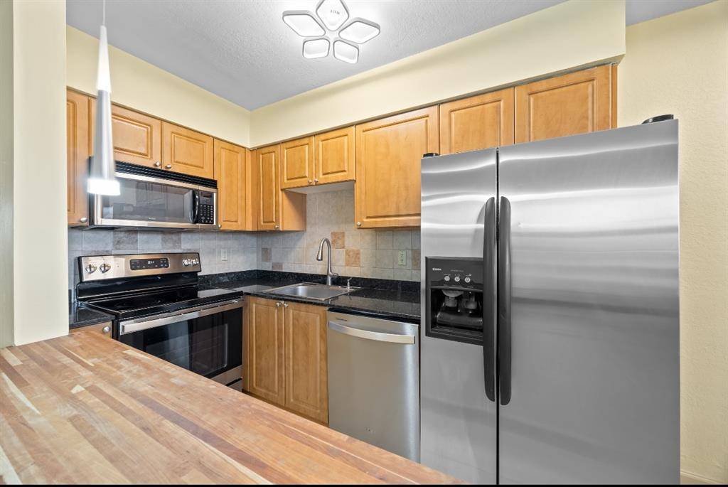 Wilton Manors, FL 33334,[StreetName,UnitNumber,StreetNumber,StreetDirPrefix]