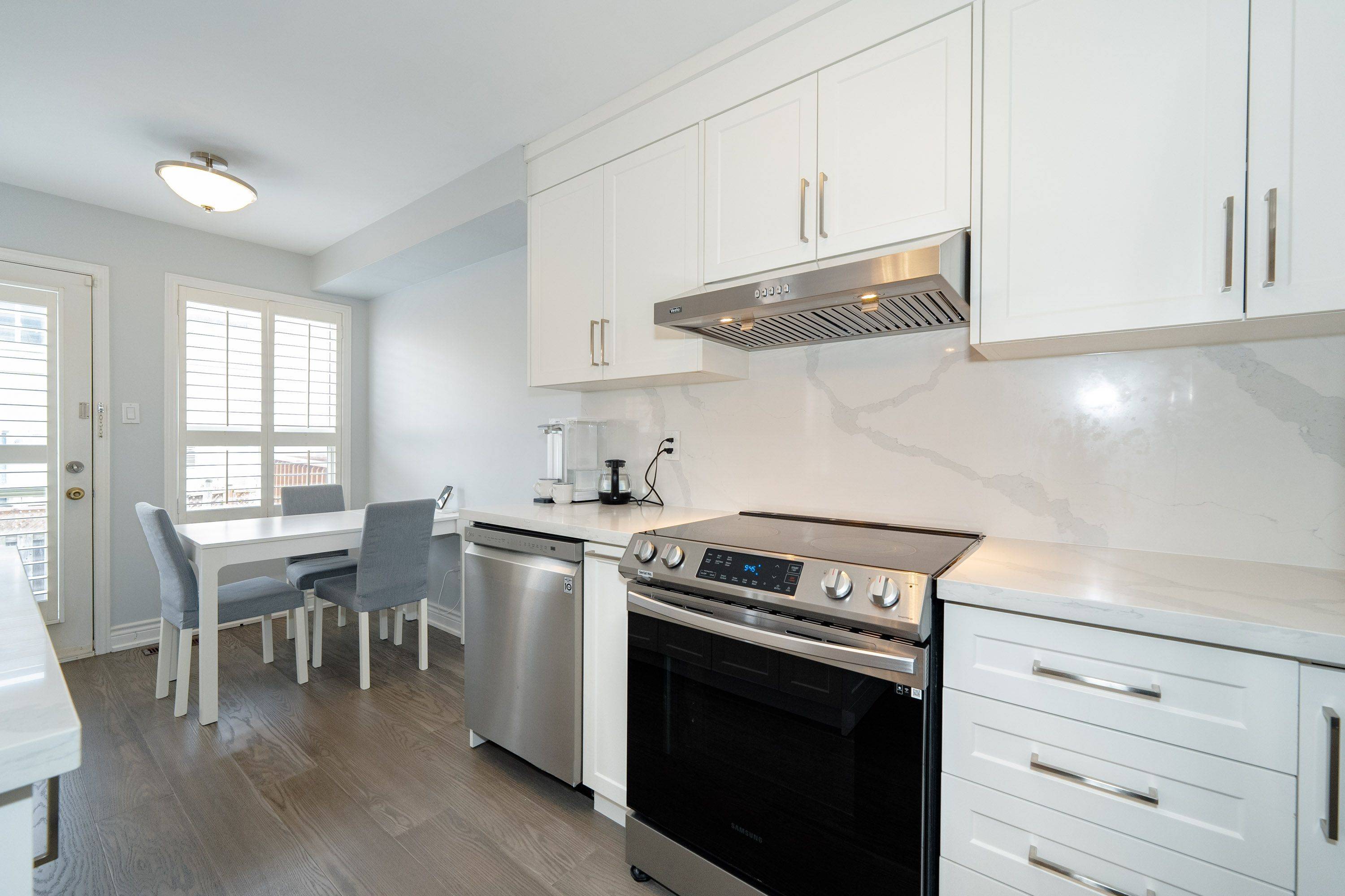 Richmond Hill, ON L4B 4K5,84 Grasslands AVE N