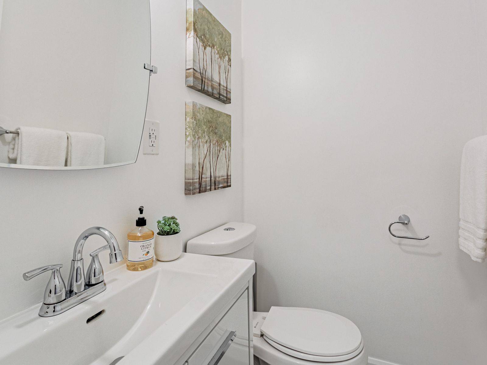 Toronto W03, ON M6N 4E5,50 Florence CRES