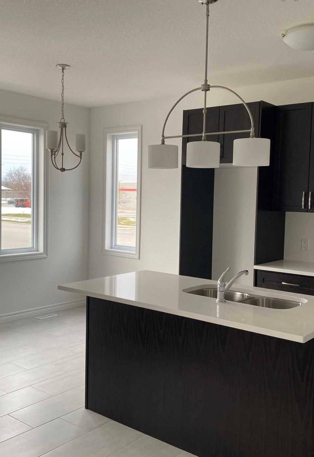 London North, ON N6G 0W4,1872 Finley CRES