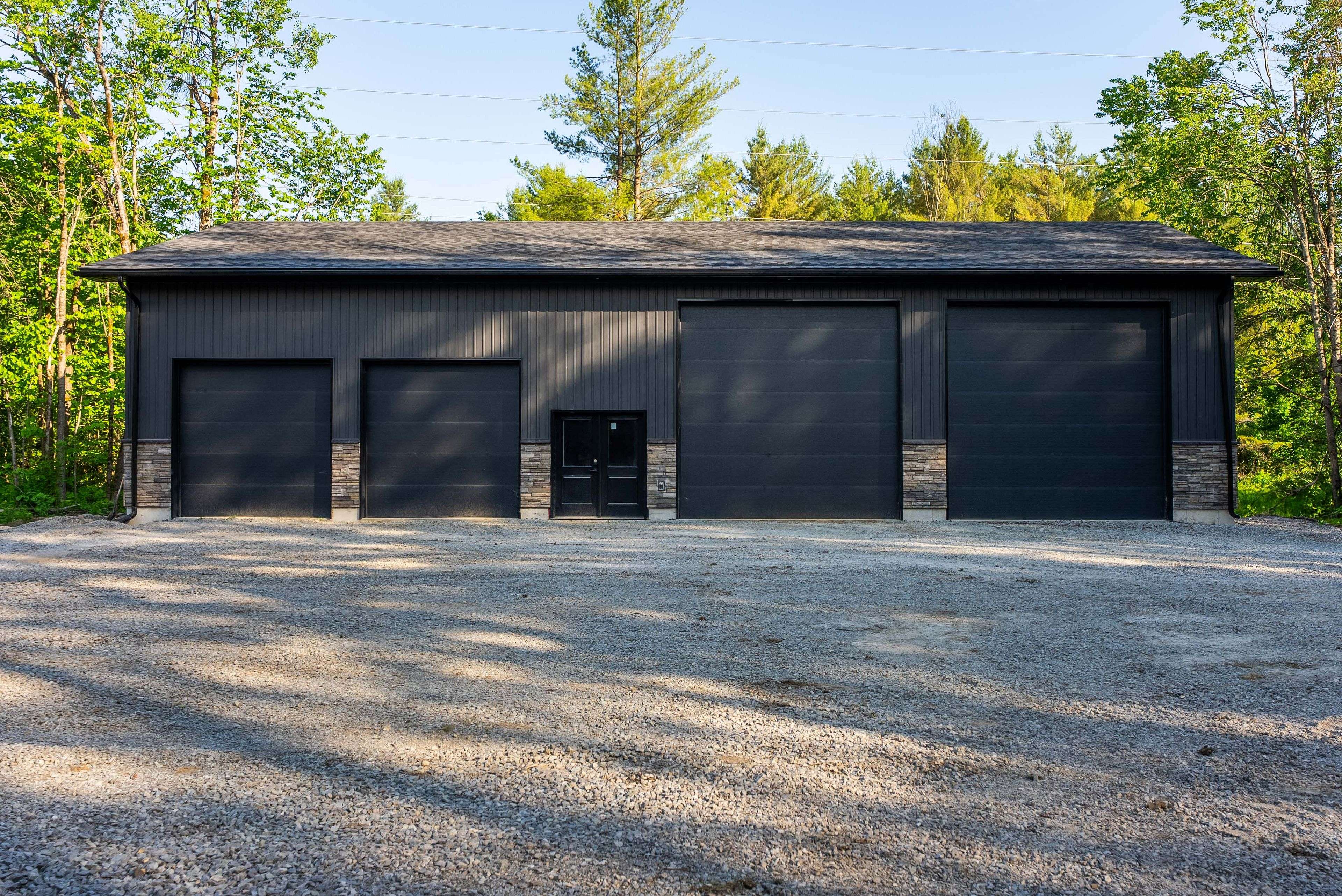 Gravenhurst, ON L0K 2B0,1064 Laidlaw AVE