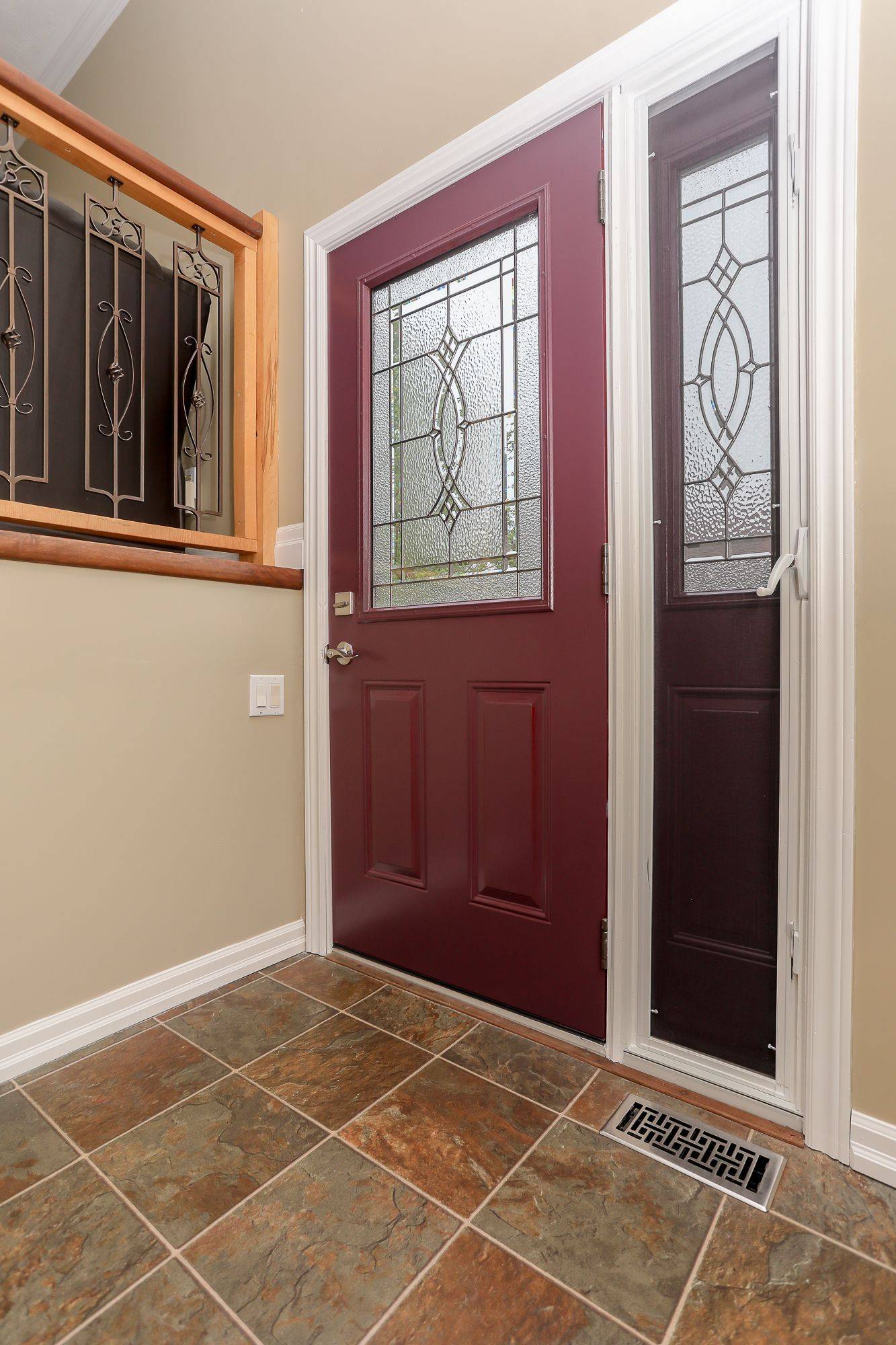 St. Thomas, ON N5R 2K2,168 Forest AVE