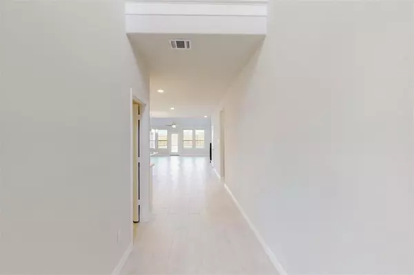 Denton, TX 76226,3704 Bluestem Boulevard