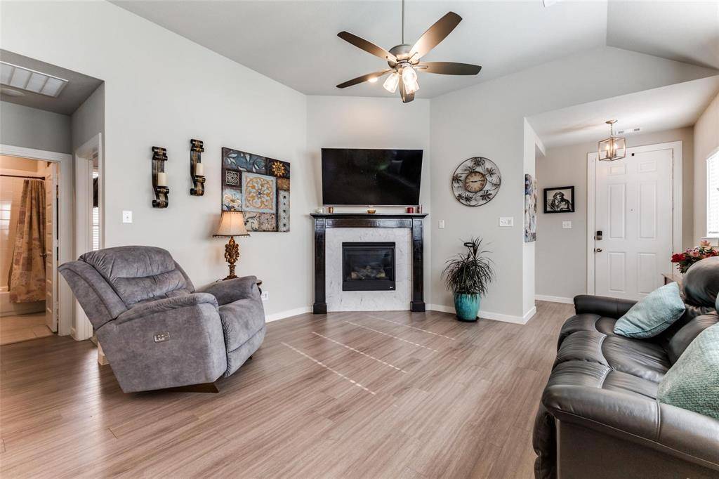 Forney, TX 75126,2435 Brightling Bend