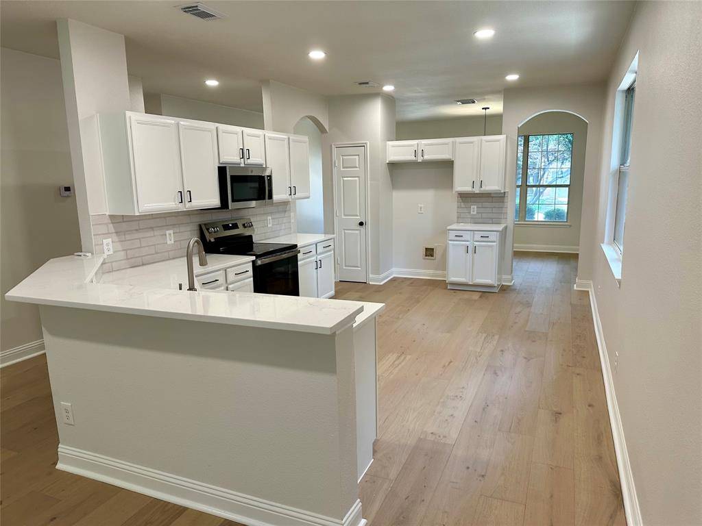 Roanoke, TX 76262,1217 Pine Ridge Road