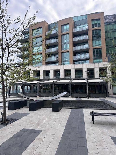 2060 Lakeshore RD #111, Burlington, ON L7R 0G2