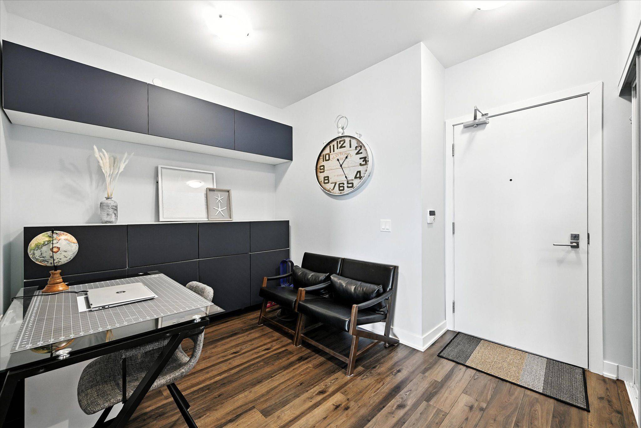 Mississauga, ON L5M 2E5,4699 Glen Erin DR #701