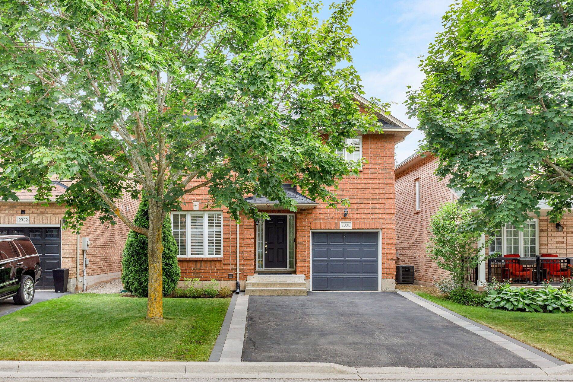 2336 Stillmeadow RD, Oakville, ON L6M 4C8