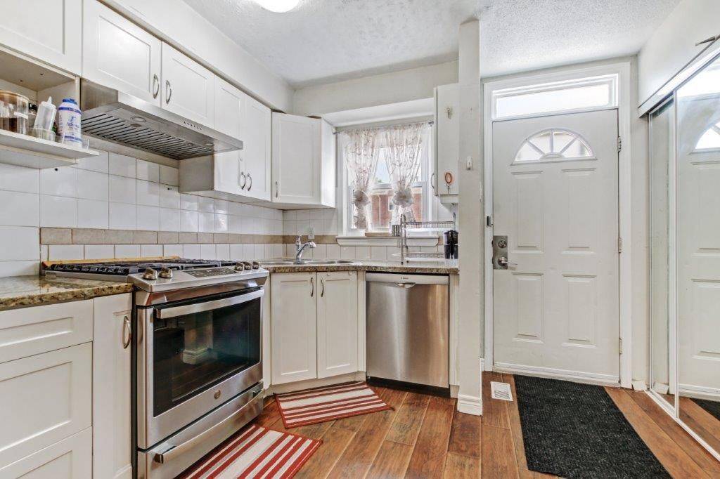 London South, ON N6E 1B2,1084 Southdale RD E