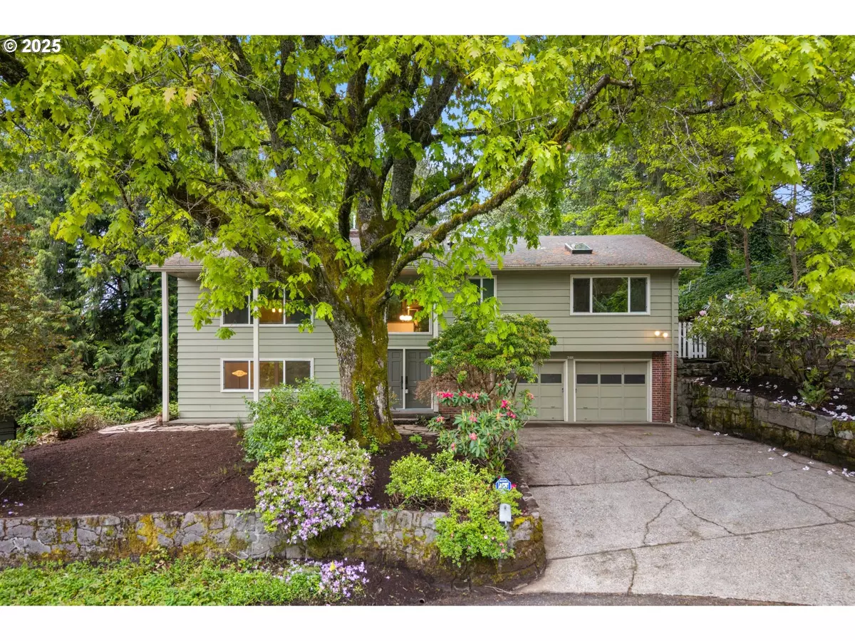 Portland, OR 97239,6312 SW 27TH AVE