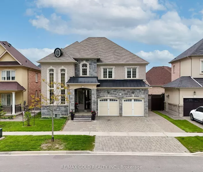 24 Finland DR, Vaughan, ON L4H 4A2